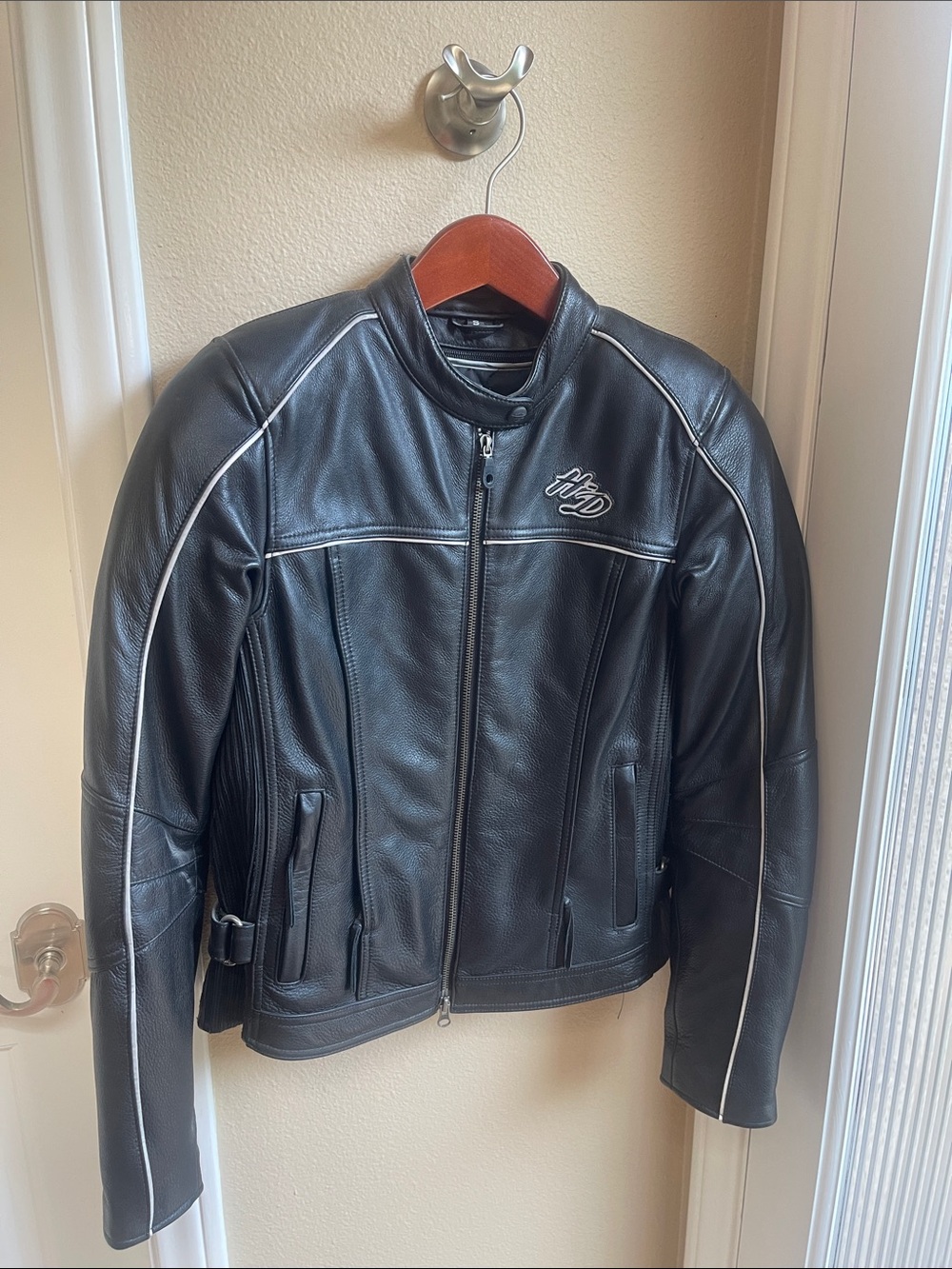 Harley-Davidson 98159-10VW Women’s Leather Motorcycle Jacket
